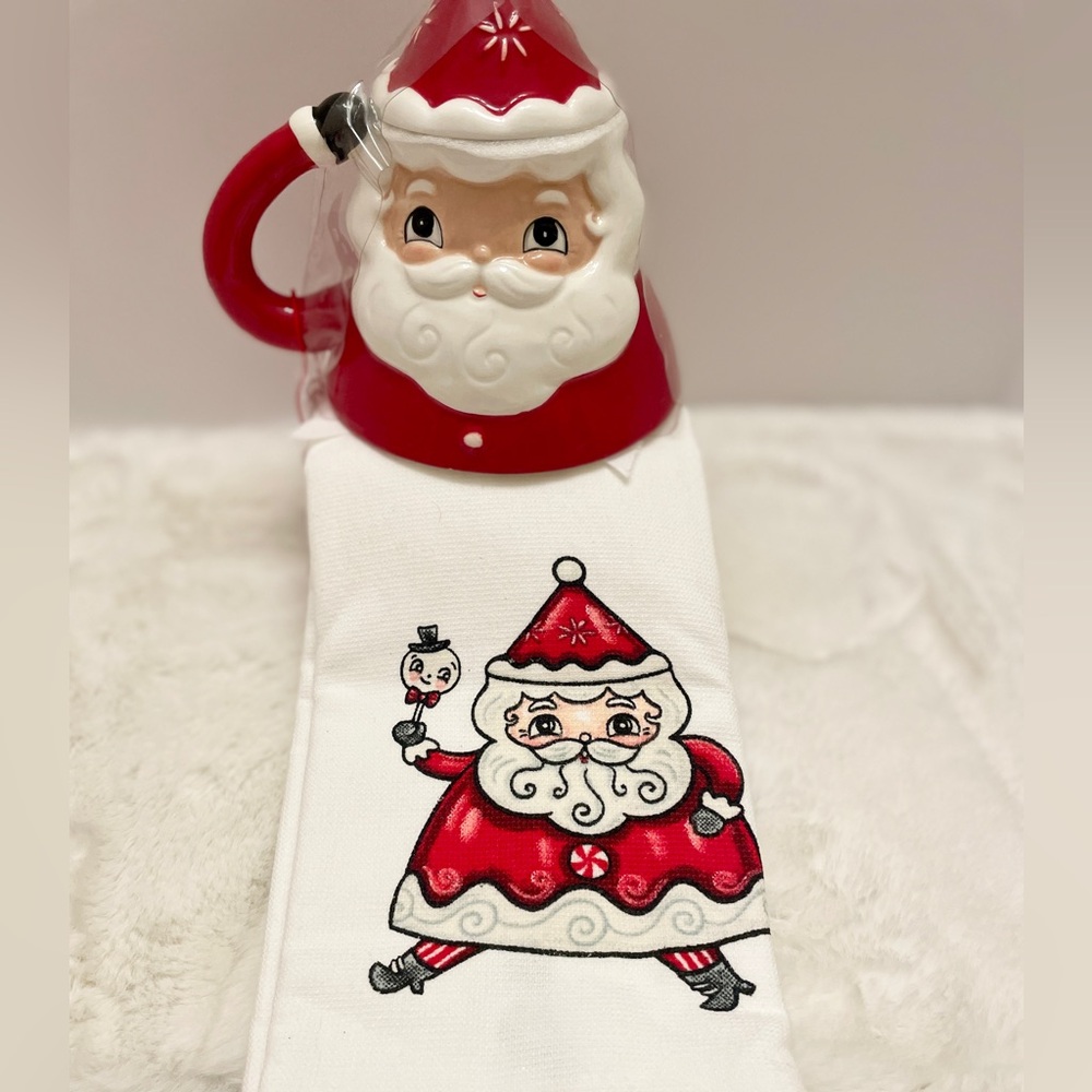 JOHANNA PARKER Santa Claus CHRISTMAS Holiday Mug and Kitchen Towel‎ Set NWT